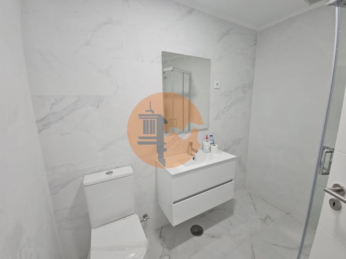 Image No.17-2 Bed Apartment for sale