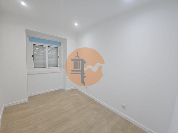 Image No.22-2 Bed Apartment for sale