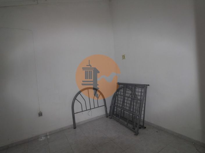 Image No.19-3 Bed House for sale