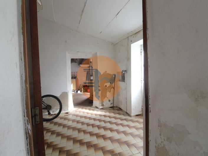 Image No.25-3 Bed House for sale