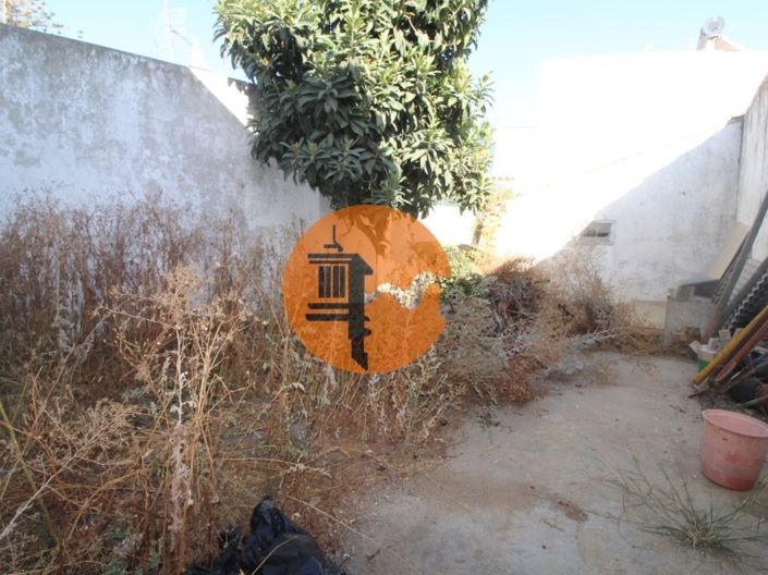 Image No.32-3 Bed House for sale