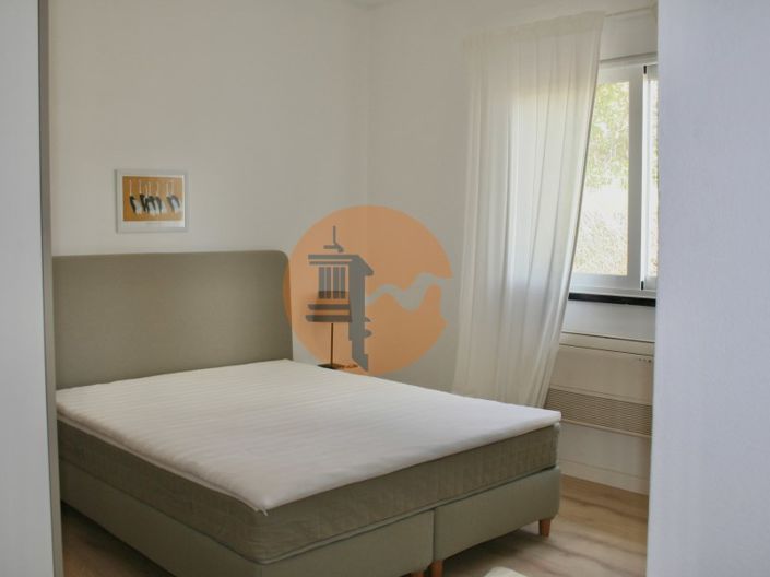 Image No.30-5 Bed House for sale