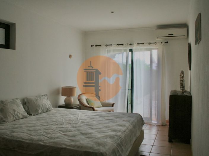 Image No.52-5 Bed House for sale