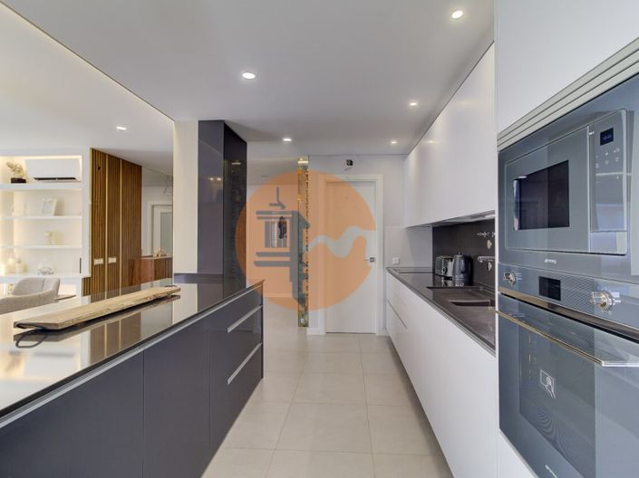 Image No.19-3 Bed Apartment for sale