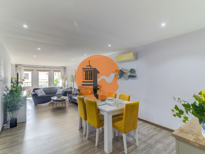 Image No.1-3 Bed Apartment for sale