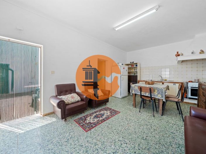 Image No.22-4 Bed Farmhouse for sale