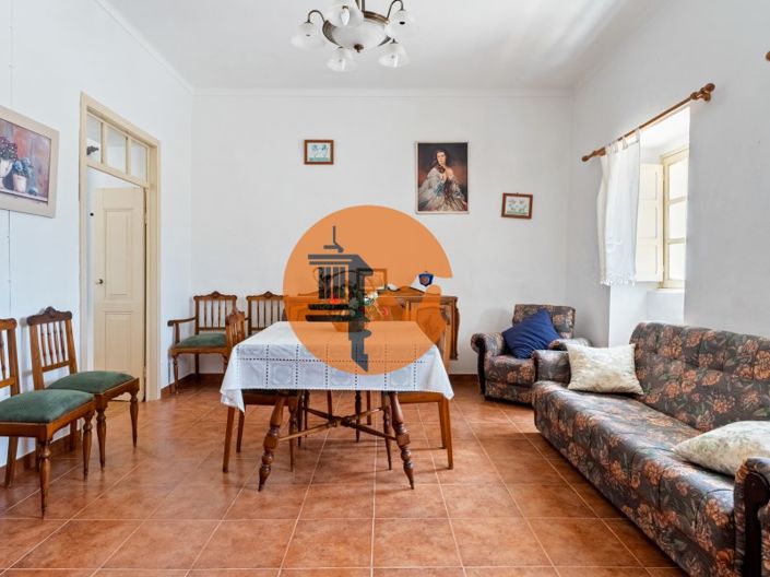 Image No.8-4 Bed Farmhouse for sale