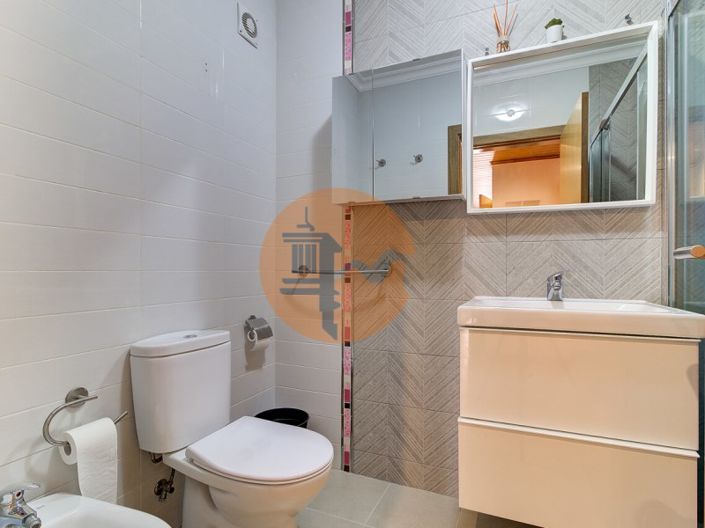 Image No.19-3 Bed Apartment for sale