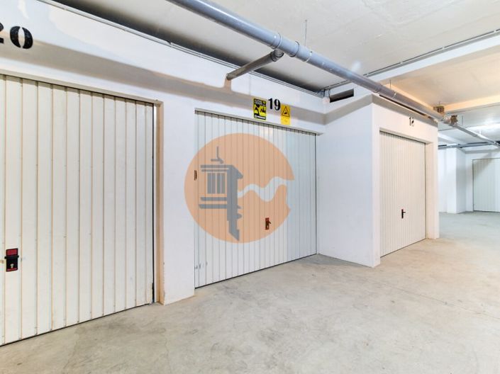 Image No.24-3 Bed Apartment for sale