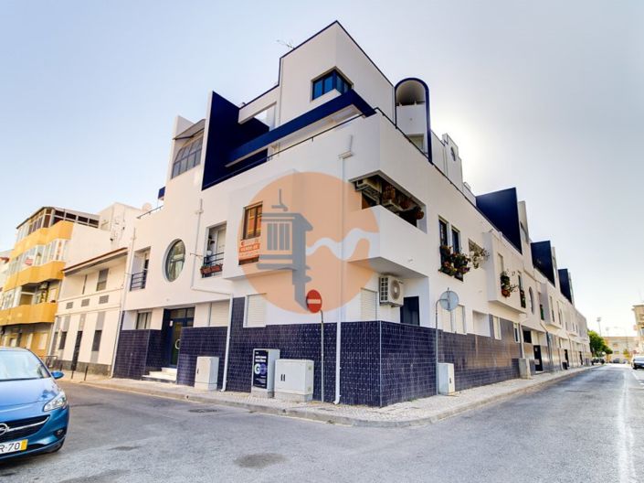 Image No.30-3 Bed Apartment for sale