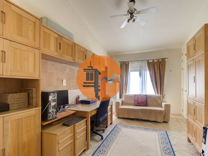 Image No.46-Maison de 4 chambres à vendre à Faro City