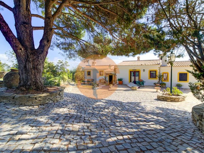 Image No.6-Maison de 4 chambres à vendre à Faro City