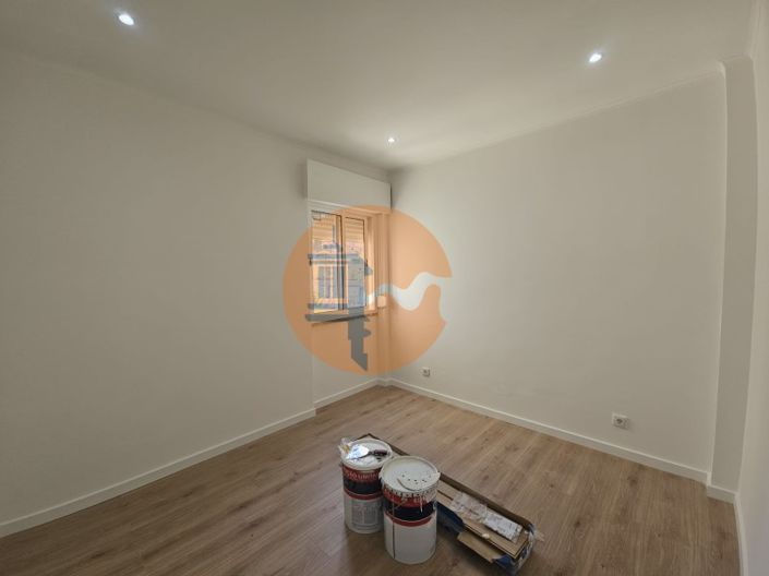 Image No.26-3 Bed Apartment for sale