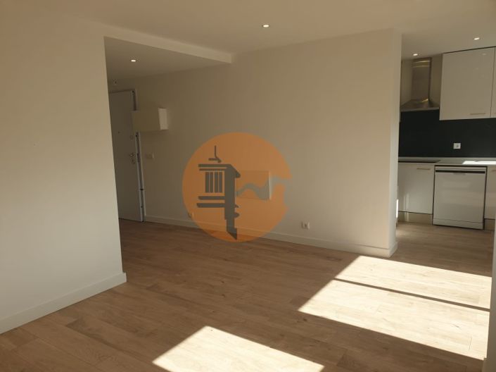 Image No.7-Appartement de 3 chambres à vendre à Amadora