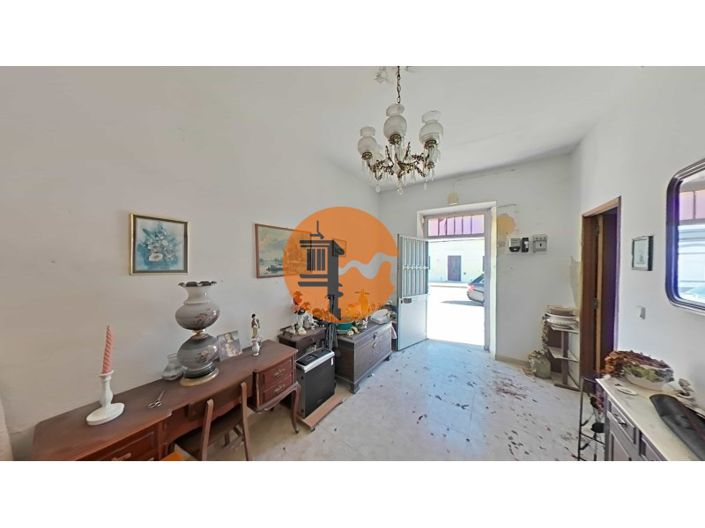 Image No.22-3 Bed House for sale