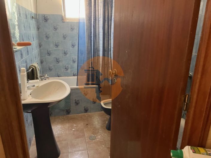 Image No.9-3 Bed House for sale