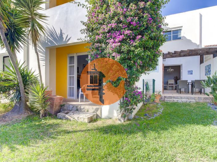 Image No.18-3 Bed House for sale