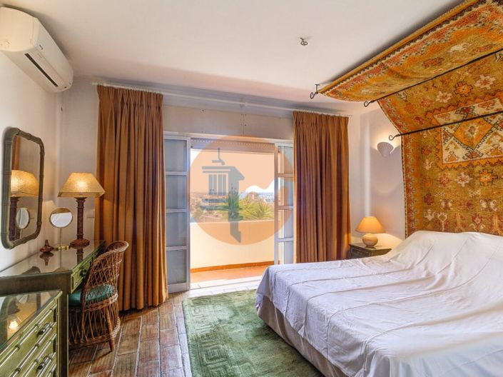 Image No.27-3 Bed House for sale