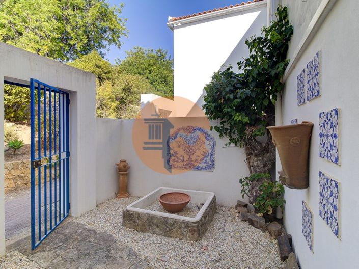 Image No.3-3 Bed House for sale