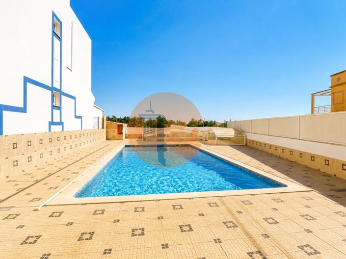 Image No.2-3 Bed House for sale