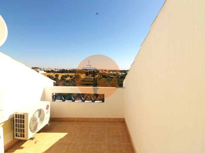 Image No.30-3 Bed House for sale