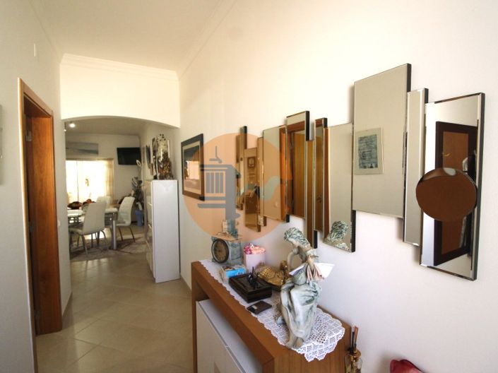 Image No.5-3 Bed House for sale