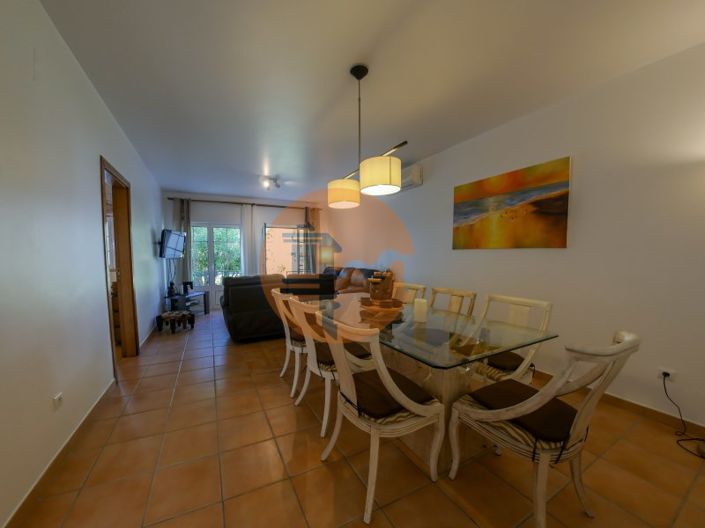 Image No.21-3 Bed House for sale