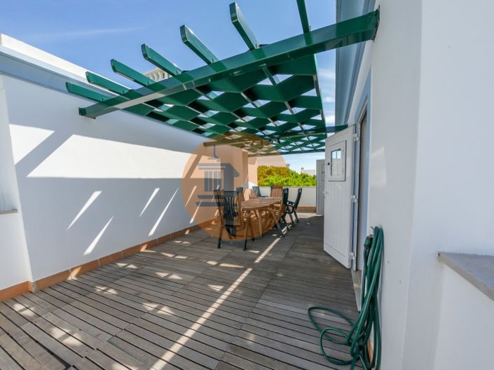 Image No.57-3 Bed House for sale