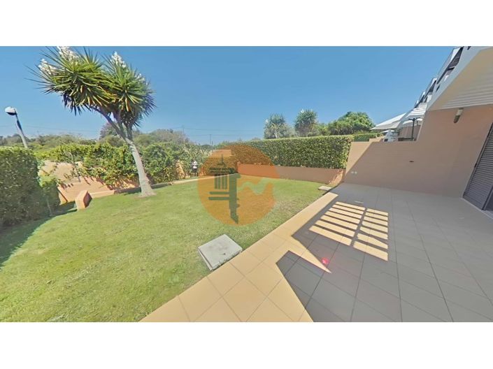 Image No.26-3 Bed House for sale