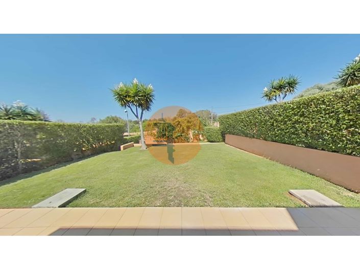 Image No.27-3 Bed House for sale