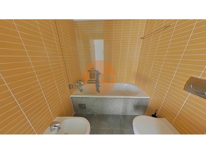 Image No.31-3 Bed House for sale