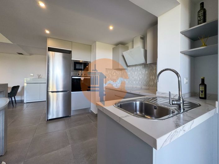 Image No.11-3 Bed Apartment for sale