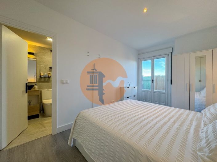 Image No.15-3 Bed Apartment for sale