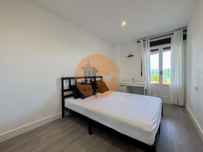 Image No.23-3 Bed Apartment for sale