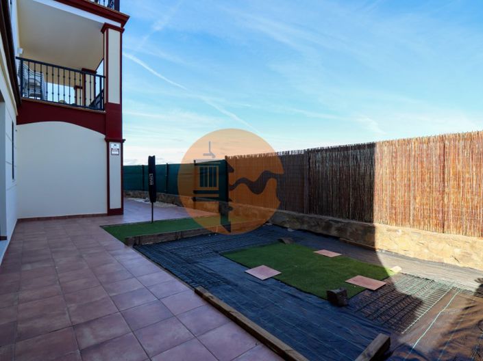 Image No.33-3 Bed Apartment for sale