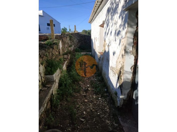 Image No.36-5 Bed House for sale