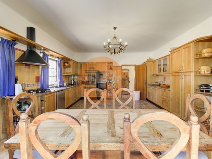 Image No.26-3 Bed House for sale