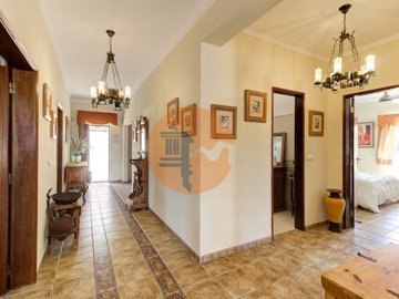 idaa65a001-0000-0500-0000-00001691bf9e