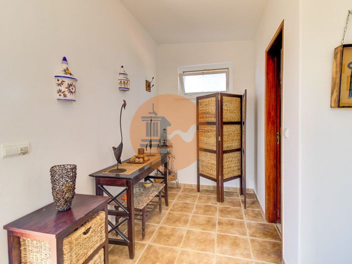 Image No.32-3 Bed House for sale