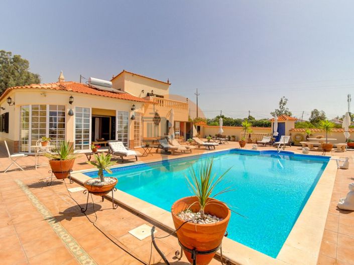 Image No.44-3 Bed House for sale