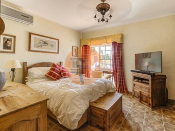 idaa65a001-0000-0500-0000-00001691bfa0