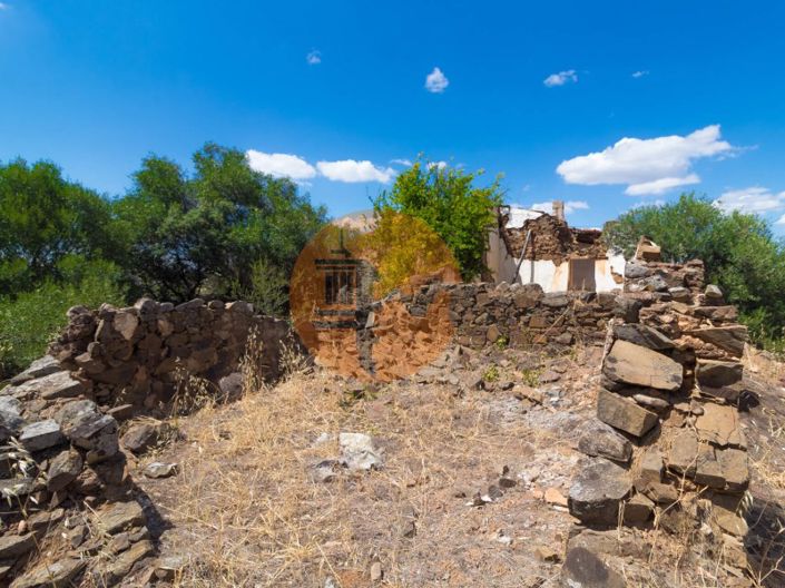 Image No.10-2 Bed House for sale