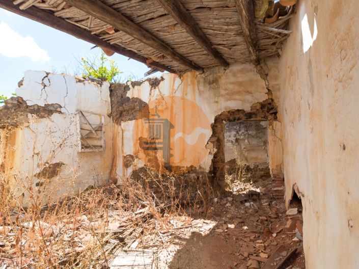 Image No.13-2 Bed House for sale