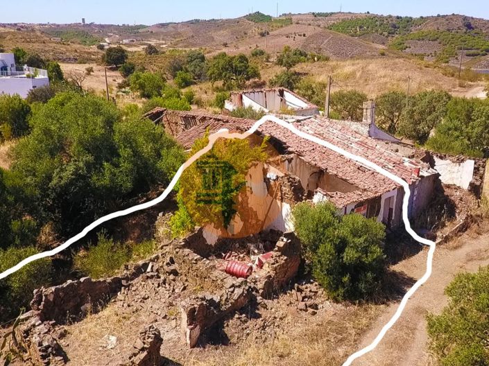 Image No.4-2 Bed House for sale