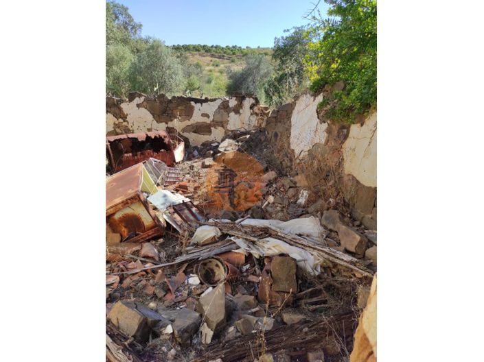 Image No.40-2 Bed House for sale