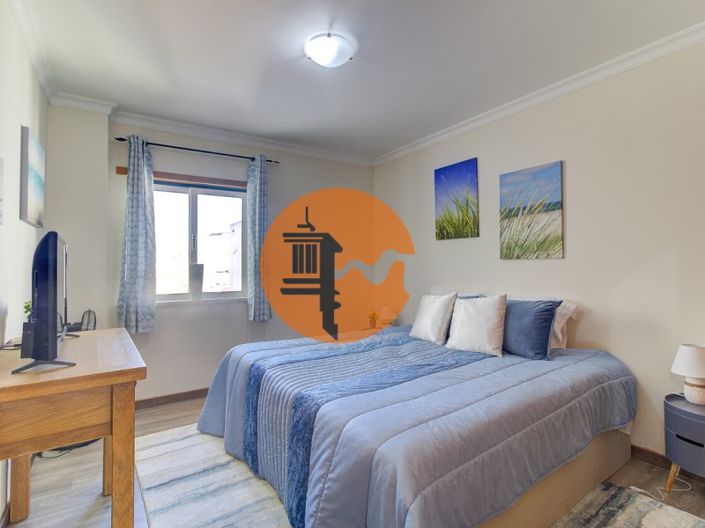 Image No.29-3 Bed Apartment for sale