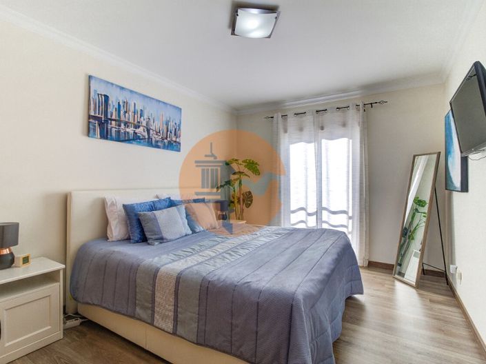 Image No.30-3 Bed Apartment for sale