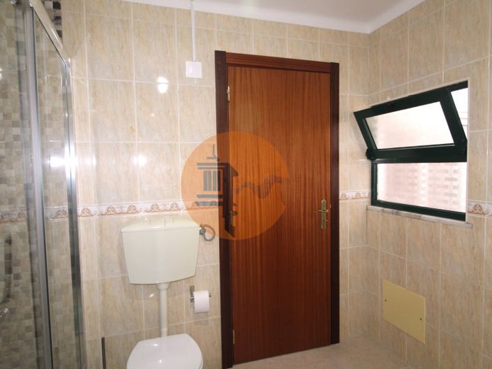 Image No.10-3 Bed Apartment for sale