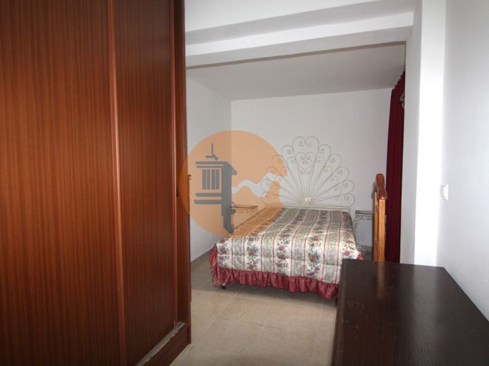 Image No.11-3 Bed Apartment for sale