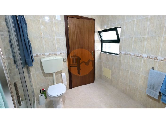 Image No.17-3 Bed Apartment for sale